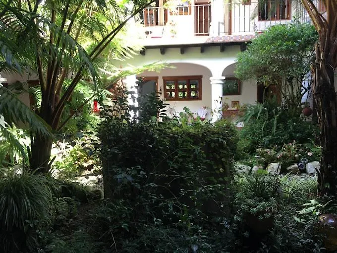 Hotel Y Jardines Casa Buho Antigua