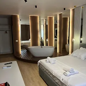https://capital-suites-center.albaniahotels.org
