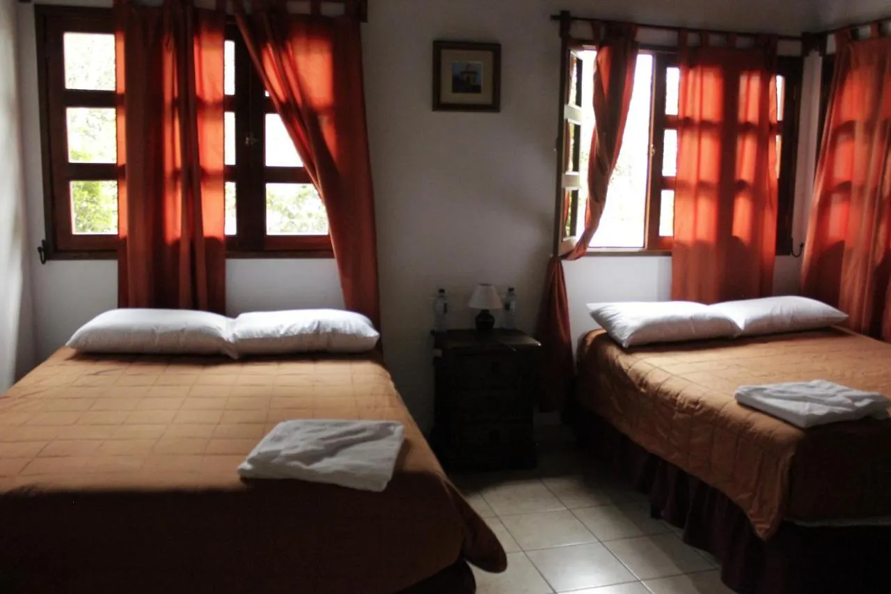 Hotel Y Jardines Casa Buho Antigua Guatemala